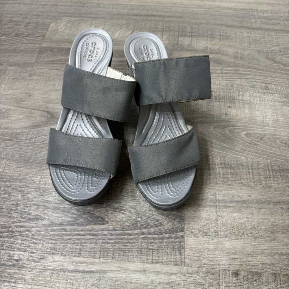 Crocs Leigh II Gray Wedge Slide Sandals